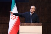 الرئیس الایرانی: نأکل التراب ولکننا لا نسلم التراب