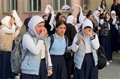 پیامدهای ممنوعیت ورود دانش‌آموزان محجبه به مدارس جمهوری آذربایجان