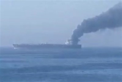 Violating Tanker Hits Mine South of Strait of Hormuz