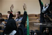 نشست تبیینی بهادری جهرمی با اساتید دانشگاه‌های کرمان