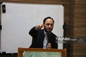 نشست تبیینی بهادری جهرمی با اساتید دانشگاه‌های کرمان