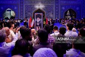 مرثیه سرایی و حماسه خوانی در جوار مزار رهبر شهید انقلاب