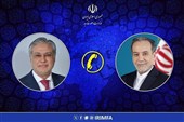محادثات هاتفیة بین وزیری خارجیة إیران وباکستان
