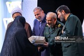 رونمایی از تازه‌ترین آثار انتشارات 27 بعثت