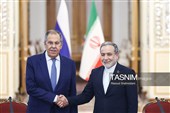 سیدعباس عراقچی وزیر امور خارجه با سرگئی لاوروف وزیر امور خارجه روسیه