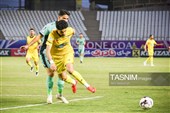 دیدار تیم های  فوتبال فجر شهید سپاسی شیراز و پیکان تهران
