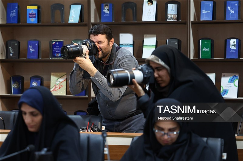 نشست خبری دبیر شورای عالی انقلاب فرهنگی