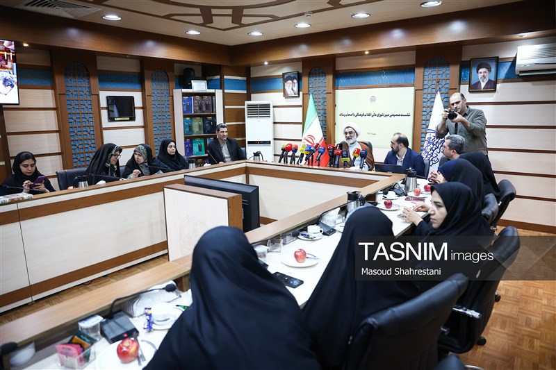 نشست خبری دبیر شورای عالی انقلاب فرهنگی