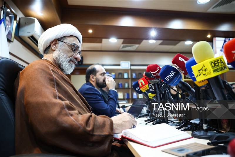 نشست خبری دبیر شورای عالی انقلاب فرهنگی