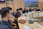 نشست صمیمی استاندار با دهه‌هشتادی‌ها و دهه‌نودی‌ها