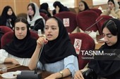 نشست صمیمی استاندار با دهه‌هشتادی‌ها و دهه‌نودی‌ها