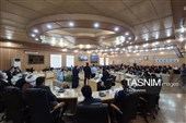نشست صمیمی استاندار با دهه‌هشتادی‌ها و دهه‌نودی‌ها