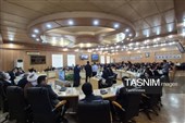 نشست صمیمی استاندار با دهه‌هشتادی‌ها و دهه‌نودی‌ها