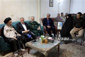 دیدار نماینده ولی‌فقیه در گلستان با خانواده‌های سرداران شهید