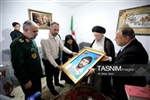دیدار نماینده ولی‌فقیه در گلستان با خانواده‌های سرداران شهید