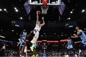 لیگ NBA| پیروزی لیکرز و مینه‌سوتا/ ادواردز رکورد زد