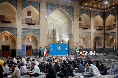 تشرف نخبگان و المپیادی کشور به حرم مطهر رضوی