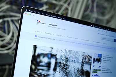 AI-Discovered PHP Vulnerabilities Trigger Government Website Shutdowns Worldwide