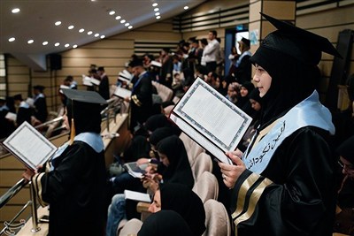 Iran Invites Hijab-Wearing Azerbaijani Girls to Study at Its Universities