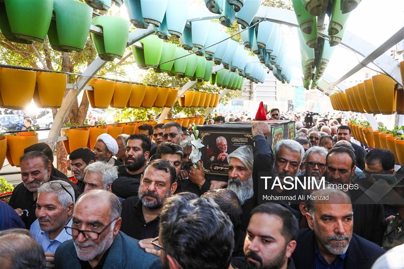 پیکر پدر سپهبد شهید موسوی در قم تشییع و خاکسپاری شد* عکس اخبار شهر قم پایگاه اطلاع رسانی نسیم قم