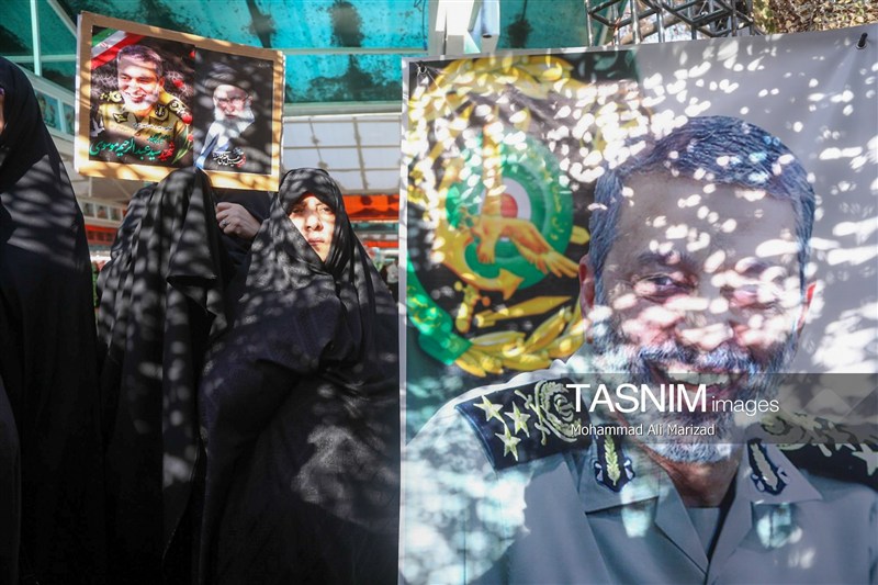 پیکر پدر سپهبد شهید موسوی در قم تشییع و خاکسپاری شد* عکس اخبار شهر قم پایگاه اطلاع رسانی نسیم قم