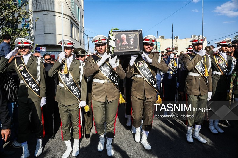 پیکر پدر سپهبد شهید موسوی در قم تشییع و خاکسپاری شد* عکس اخبار شهر قم پایگاه اطلاع رسانی نسیم قم