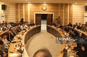 نشست صمیمی با جوانان نخبه شهرستان اراک