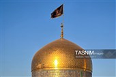  تعویض پرچم حرم امام رضا علیه‌السلام به مناسبت شهادت حضرت زهرا سلام‌الله علیها 