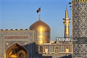  تعویض پرچم حرم امام رضا علیه‌السلام به مناسبت شهادت حضرت زهرا سلام‌الله علیها 