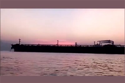Two Supertankers Explode After Hitting Mines in Strait of Hormuz: IRGC