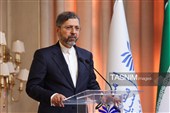 سخنرانی سعید خطیب زاده، معاونان وزیر خارجه در نشست تخصصی نقش شهید خرازی در اجماع سازی سیاست خارجی