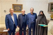 تکریم خانواده‌های شهدا، ادای دین به صبر و ایثار ماندگار آنان است