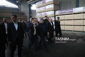 بازدید میدانی جمعی از مسئولین به همراه استاندار اردبیل از 2 واحد تولیدی