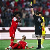 دیدار تیم‌های پرسپولیس و فولاد خوزستان
