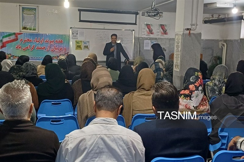 اخبار سنندج , اخبار استان کردستان , فضای مجازی , 