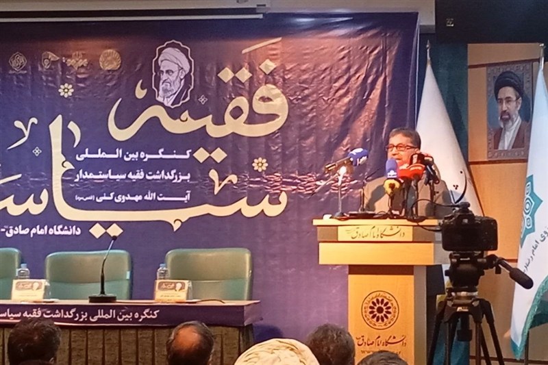 شخصیت آیت‌الله مهدوی کنی دور از افراط و تفریط بود