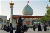 گلباران قبور مطهر شهدای حرم شاهچراغ(ع)