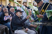 گلباران قبور مطهر شهدای حرم شاهچراغ(ع)
