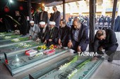 گلباران قبور مطهر شهدای حرم شاهچراغ(ع)