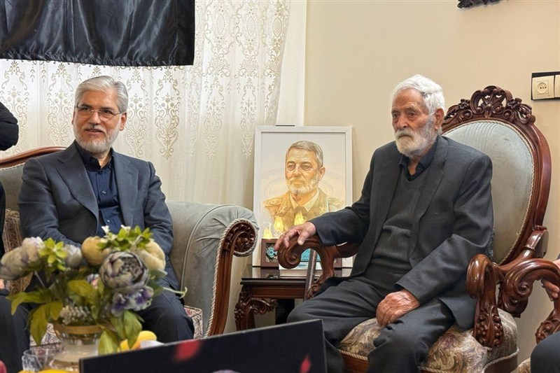 پیام تسلیت وزیرعلوم در پیِ درگذشت پدر شهید امیر موسوی