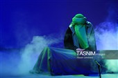نمایش آیینی نقطه عطف، صفر چهار