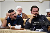 مراسم اهدای نشان خادمی به عکاسان در مسجد مقدس جمکران