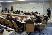 مراسم اهدای نشان خادمی به عکاسان در مسجد مقدس جمکران