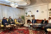 دیدار مدیرکل بنیاد شهید آذربایجان‌شرقی با پنج جانباز 70 درصد دفاع مقدس