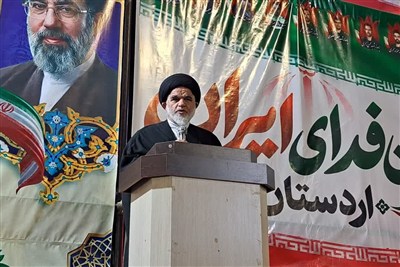 حضور مردم در صحنه پشتوانه اقتدار جمهوری اسلامی در برابر فشار خارجی است