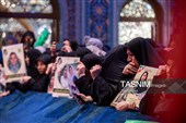 حضورخانواده شهدا و جانبازان لامرد در جوار مزار رهبر شهید انقلاب
