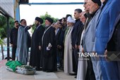 تشییع جنازه پدر شهیدان نقدی در زنجان