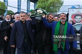 تشییع جنازه پدر شهیدان نقدی در زنجان