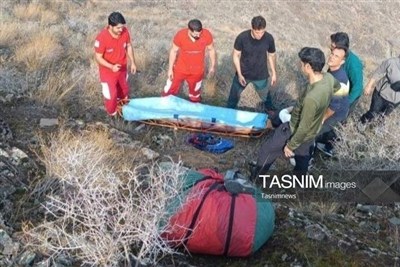 نجات پاراگلایدر‌سوار مصدوم در سایت پروازی طارم‌تپه