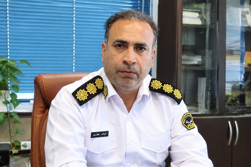 برخورد قاطع پلیس راه با موتورسیکلت سواران متخلف در آزادراه مشهد